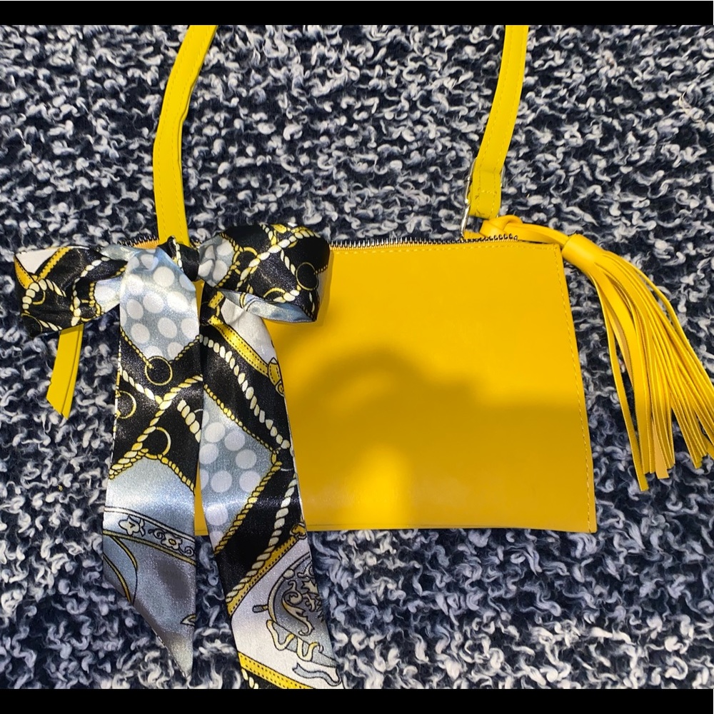 Crossbody Bag.